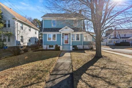 107 Maple St