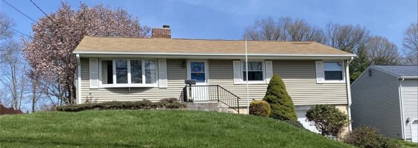 123 Dickerman St