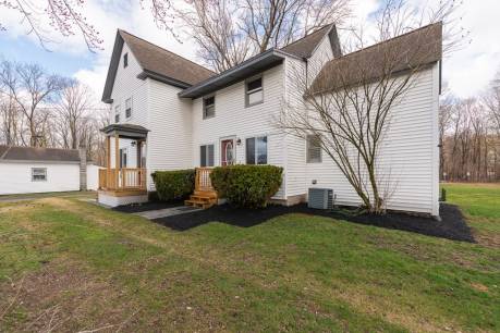 61 Mill St