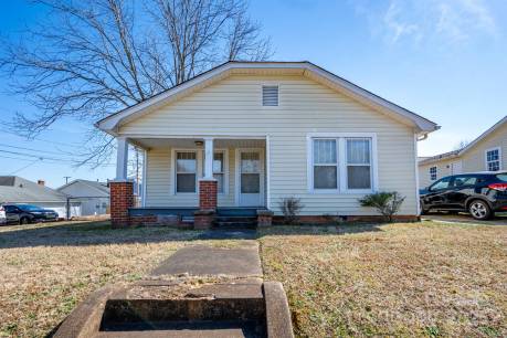 11-13 Brookwood Ave NW 13