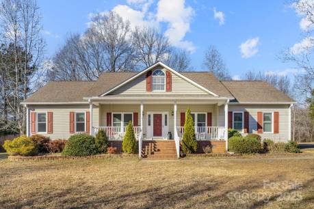 1357 Meadowdale Rd