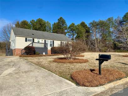 1520 Yellowstone Ct