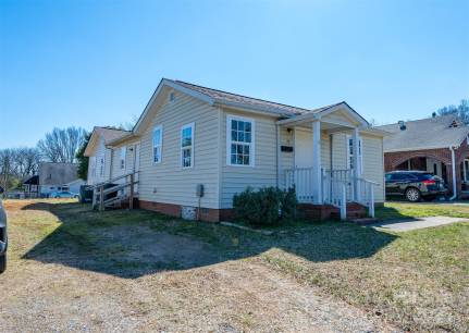15-17 Brookwood Ave NW 14