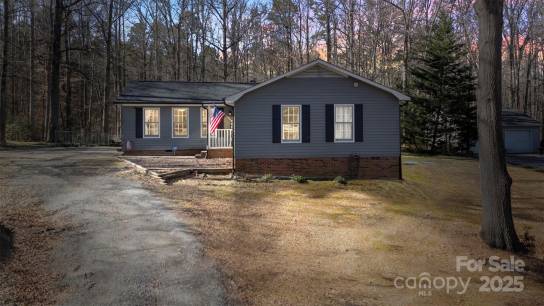 4477 Pinebrook Dr