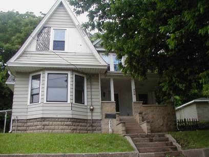 246 E Bluff St