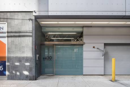 630 N Franklin St 810