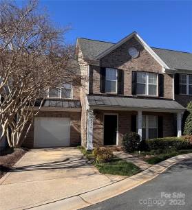 5216 Berkeley View Cir