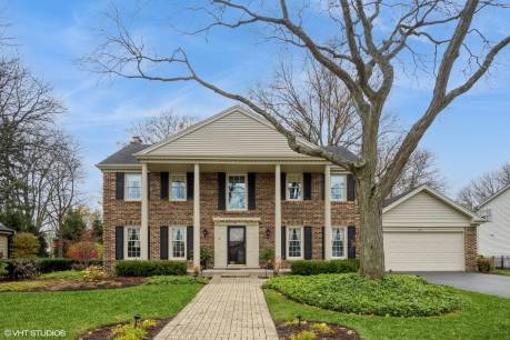 2851 Canterbury Dr