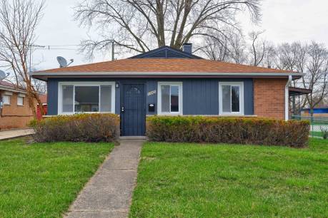 1345 Mackinaw Ave