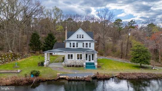 178 Berlin Rd
