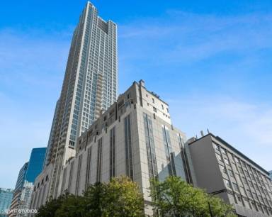 55 E Erie St 5001