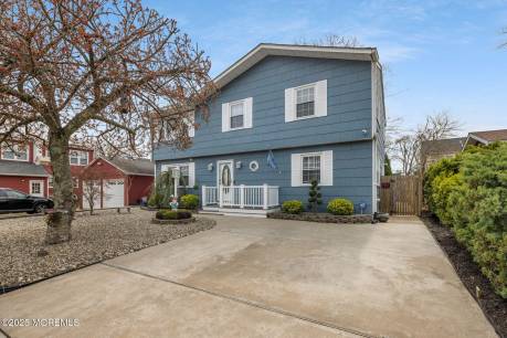 504 Crestview Terrace