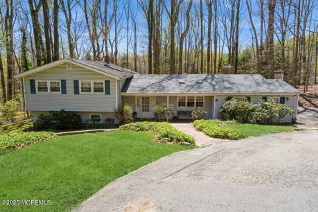 24 Overlook Dr