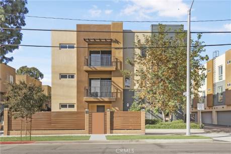 14100 W Monroe Pl
