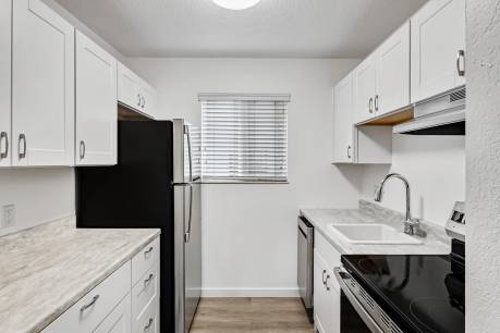 3154 Lakeside Drive 307