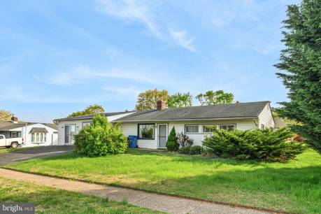 97 Black Pine Ln