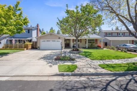 1054 Mitchell Ct
