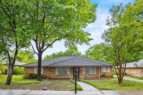 919 Westlake Dr