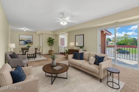 20 Newport Ct 213