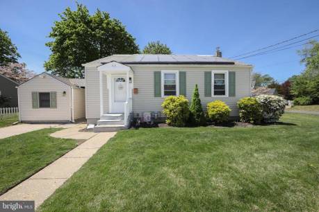 43 Churchill Rd