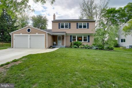 14 Blue Bell Dr