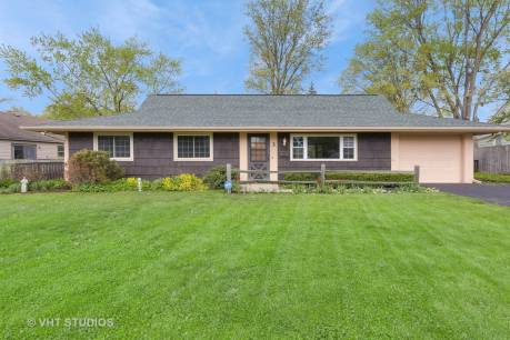 3 Pickford Rd