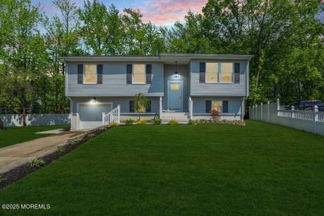 16 Nevada Dr