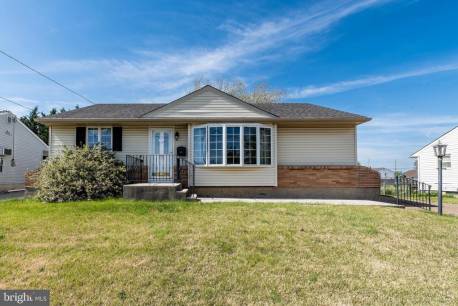 415 Plantation Dr