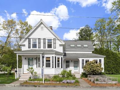 19 Evergreen St