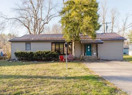 2715 Chrysler St
