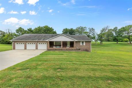 190 Paiute Ln