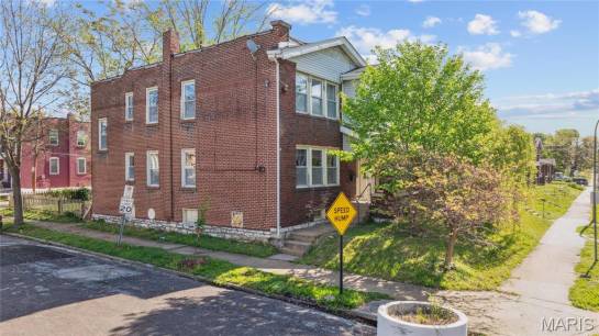 3125 Miami St