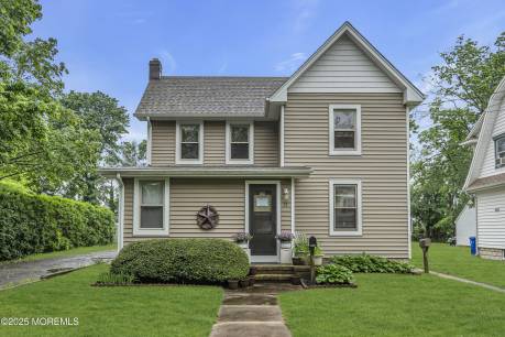 21 Seward Ave