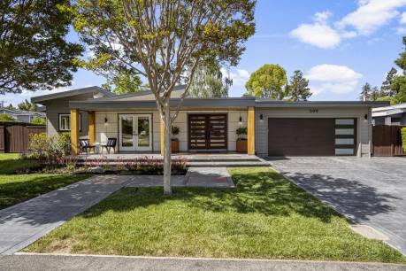 599 Dawn Dr