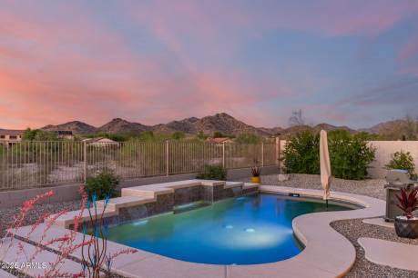 17562 W Desert Sage Dr