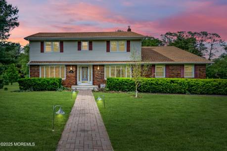 36 Stoney Creek Ln