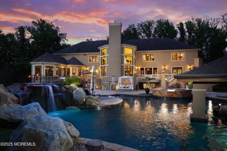 6 Bordens Brook Way
