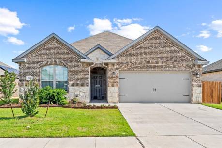 1404 Eagle Nest Dr