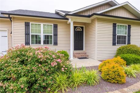 251 Eagles Crossing