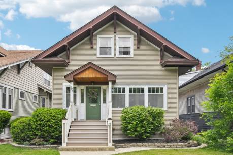 704 N Ridgeland Ave