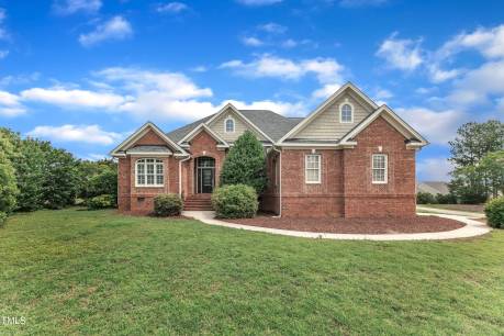 7800 Twin Pines Way