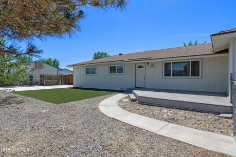 295 Sandia Dr