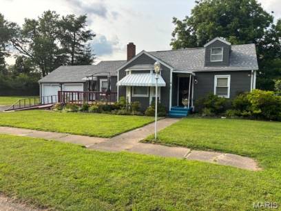 212 South St