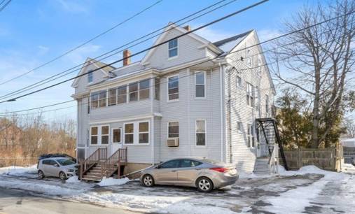 78 Endicott St
