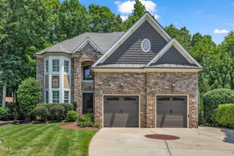 104 Bellagio Dr