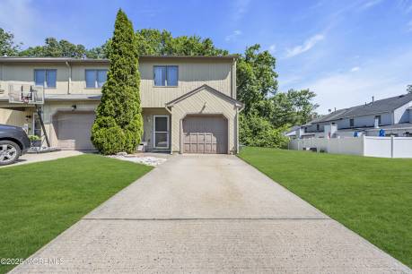 152 Redpine Loop