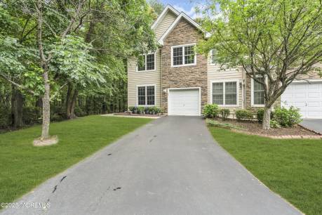 22 Daffodil Way