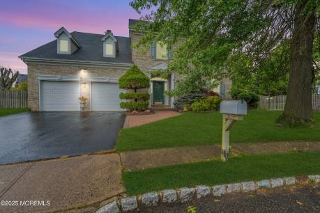 308 Clare Ct