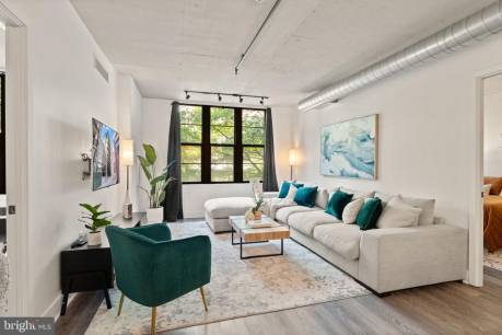 2125 14th St NW 718