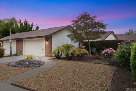 2150 Pepper Tree Pl